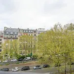 12Th Arr Parisian Hideaway