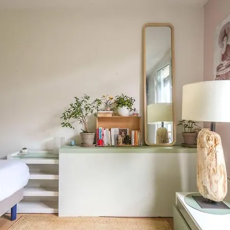 Appartamento 12th Arr Parisian Hideaway